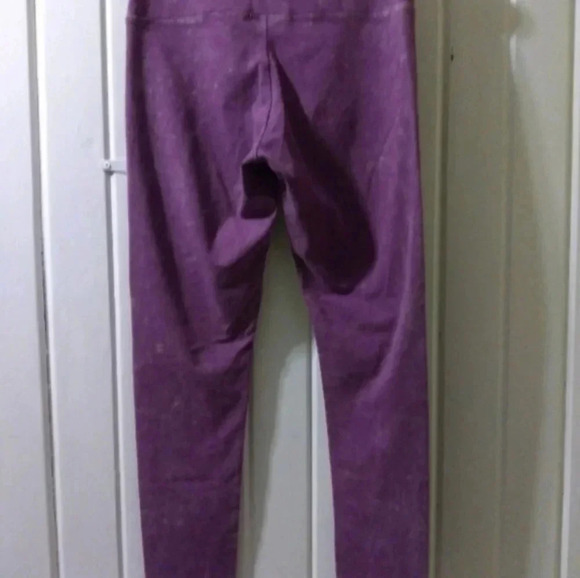 VS PINK leggings-medium **new** - Picture 2 of 5